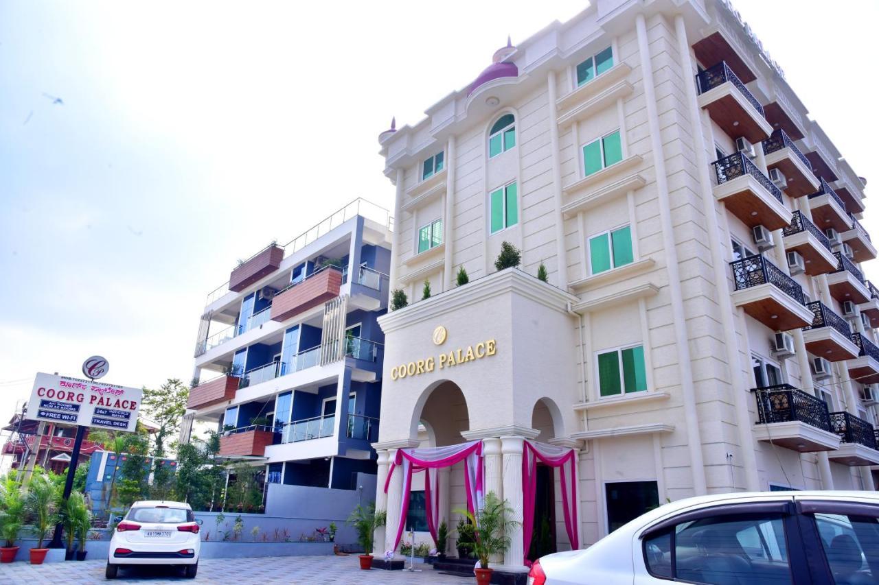 Hotel Coorg Palace Madikeri Dış mekan fotoğraf