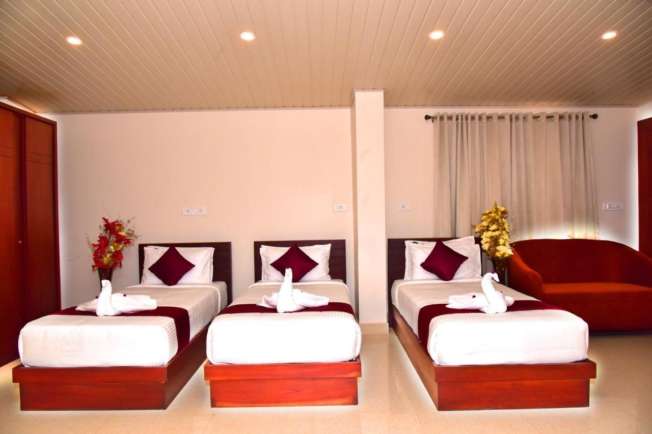 Hotel Coorg Palace Madikeri Dış mekan fotoğraf