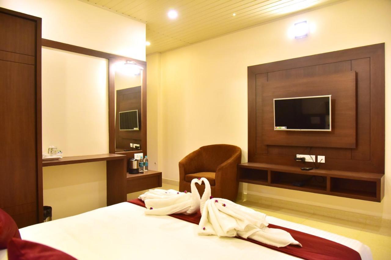 Hotel Coorg Palace Madikeri Dış mekan fotoğraf