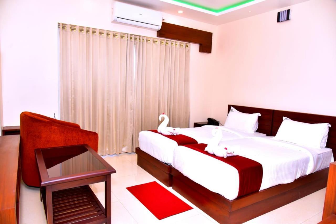 Hotel Coorg Palace Madikeri Dış mekan fotoğraf